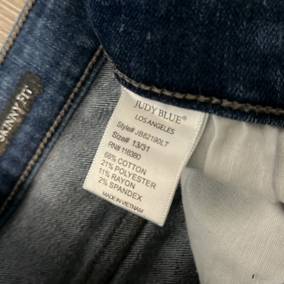 Judy Blue High Rise Heavy Hand Sand Skinny Jeans - Picture 10 of 11